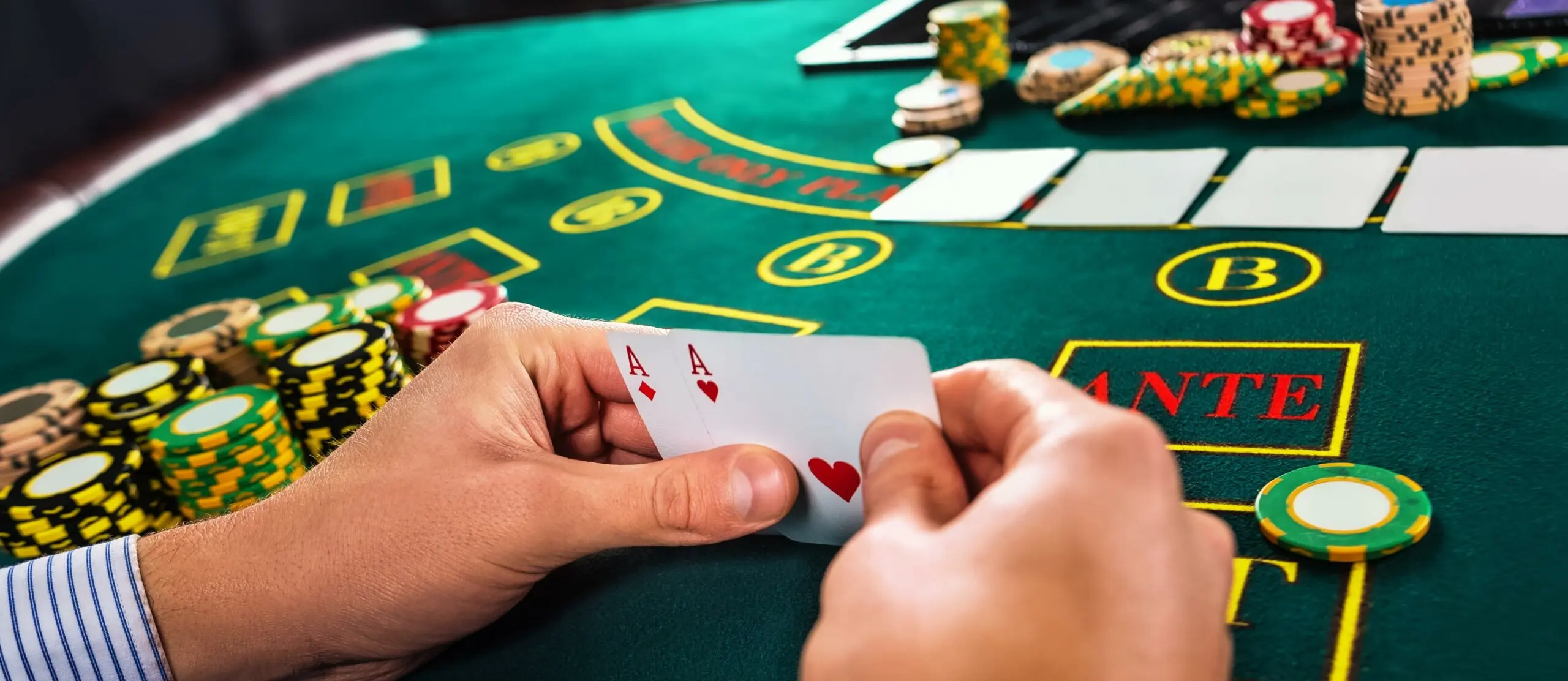 How to Play Texas Hold'em Poker: Hold'em Rules & Hands